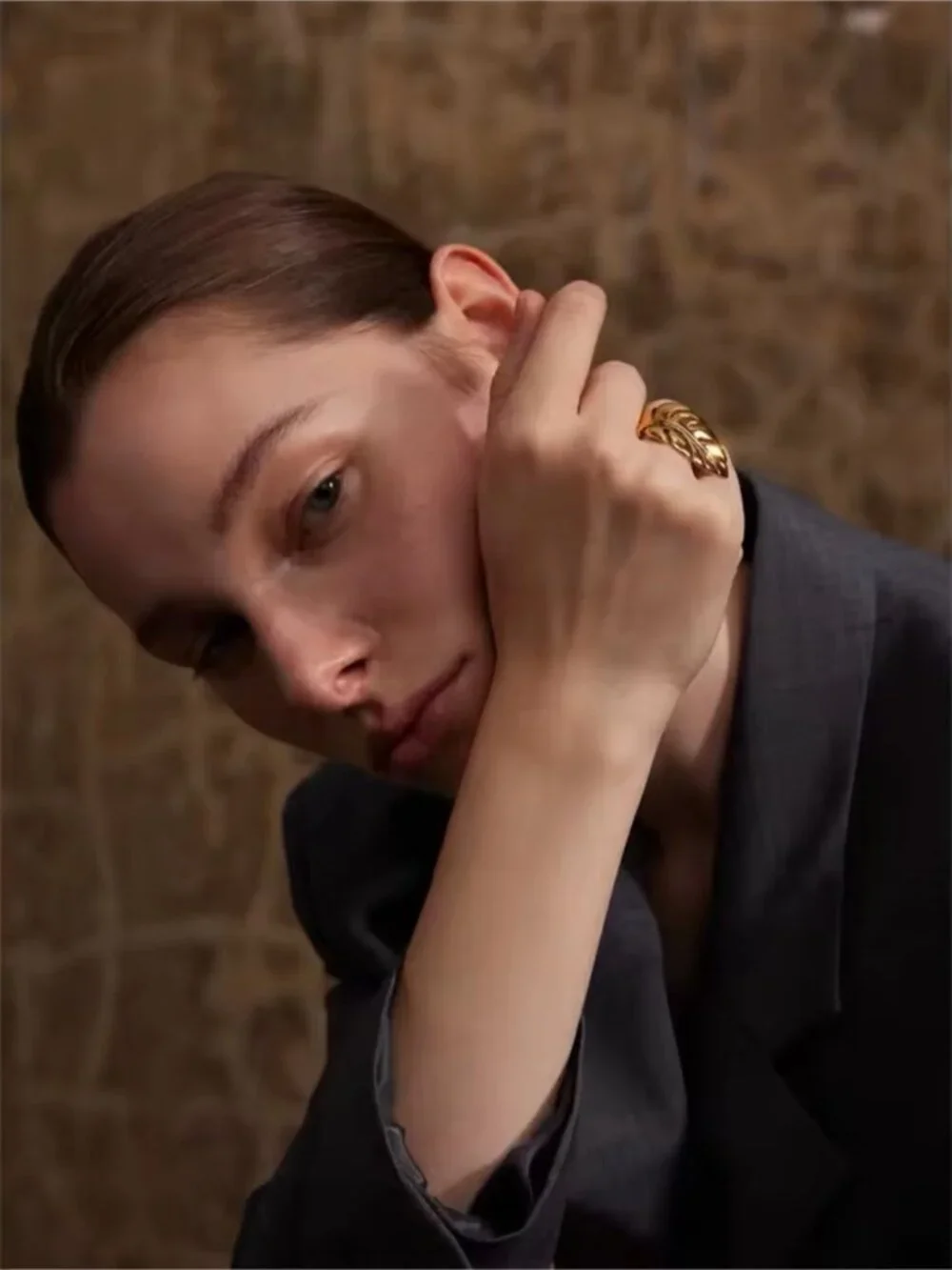 Polished Gold color Leaf Ring